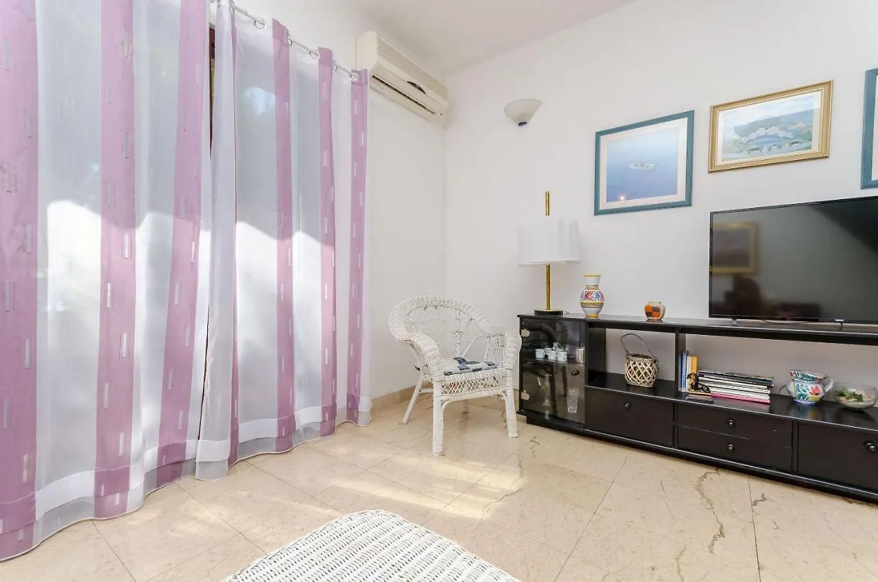 Apartment Natasa Trogir