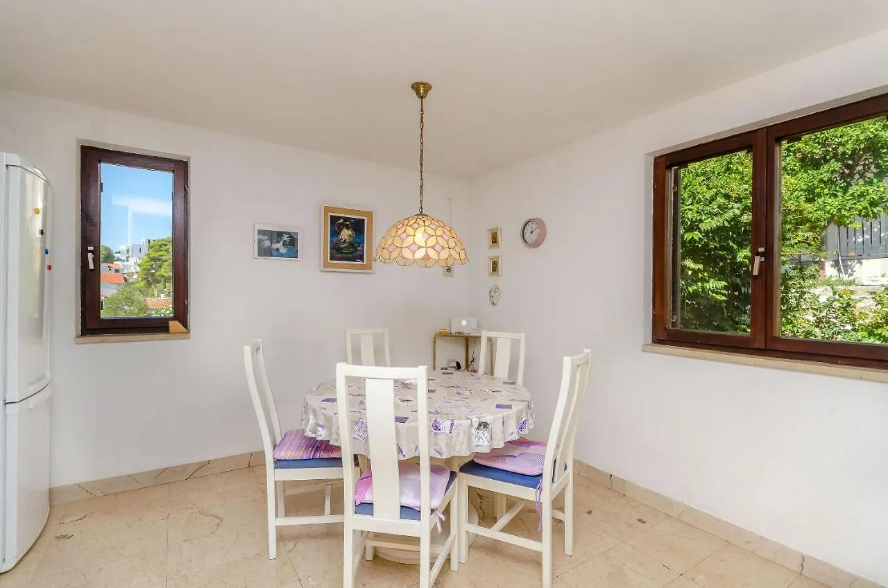 Apartment Natasa Trogir Kroatië