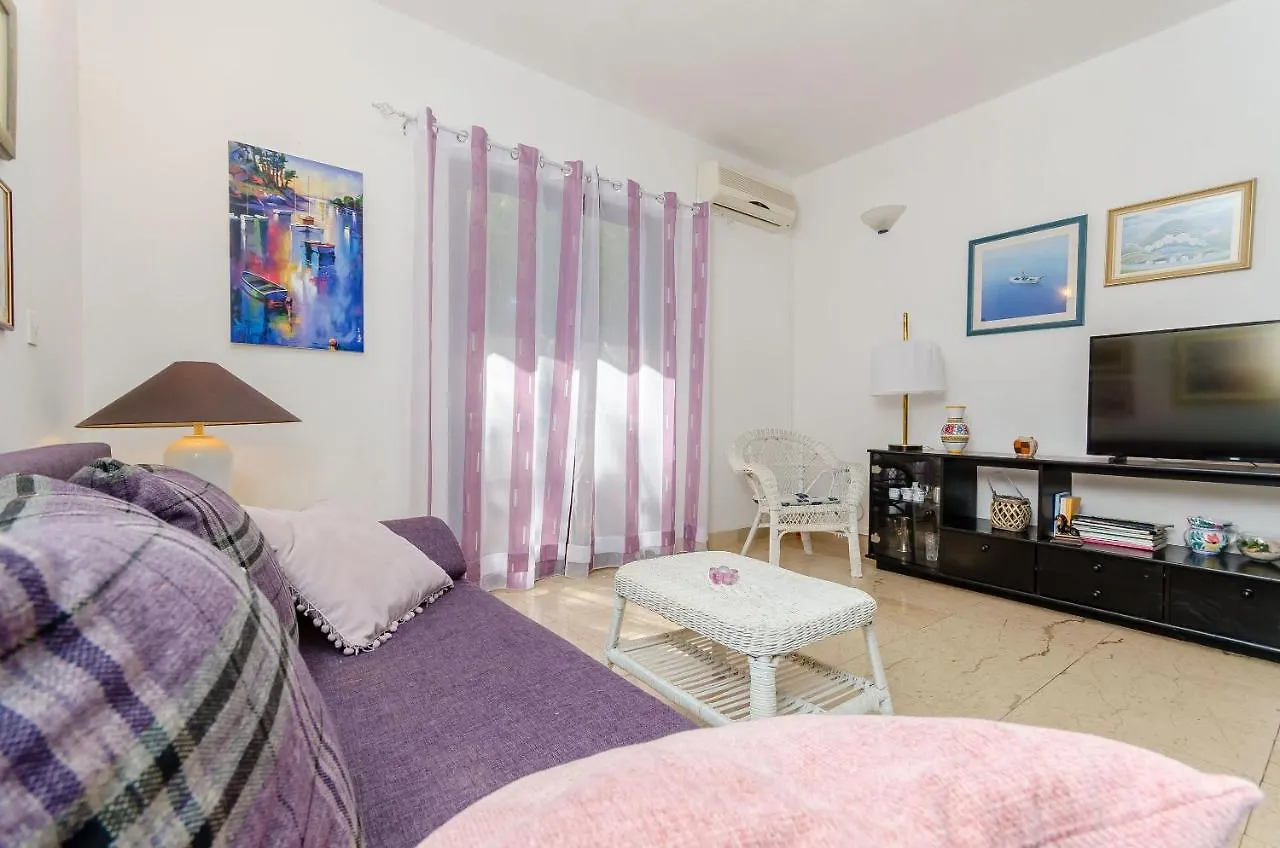 Apartment Natasa Trogir