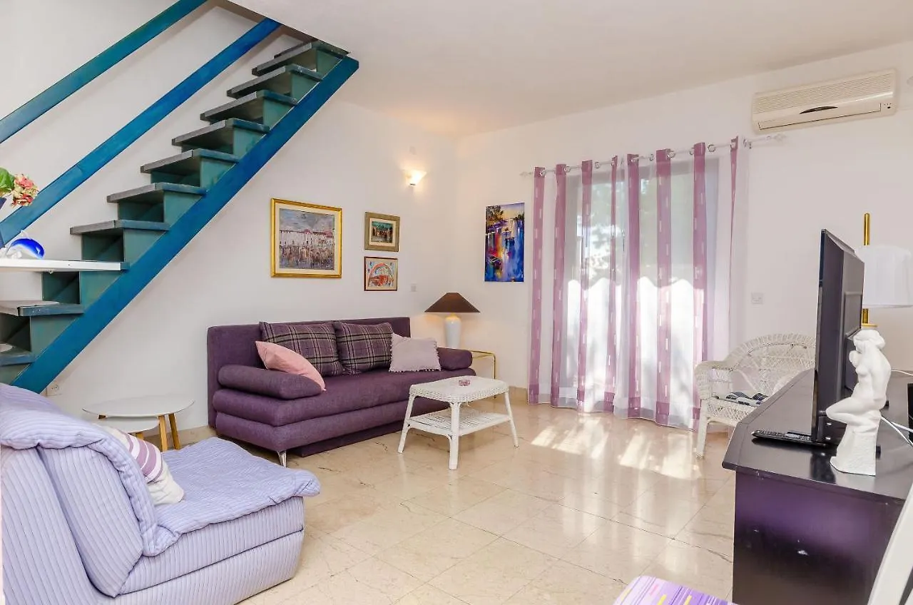 Apartment Natasa Trogir